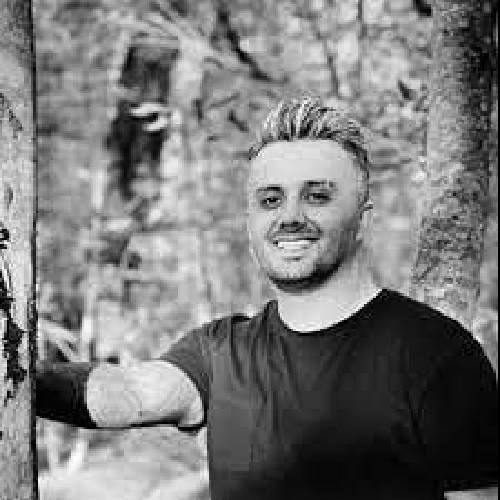 ابی عالی مگه ندونسته دل خاطره ها دارنه